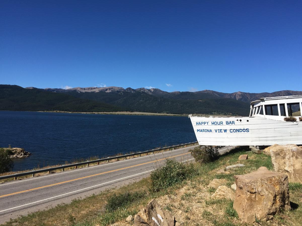 Lake View Suites West Yellowstone Ngoại thất bức ảnh