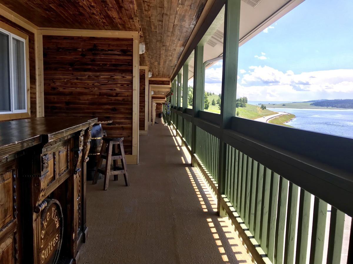 Lake View Suites West Yellowstone Ngoại thất bức ảnh